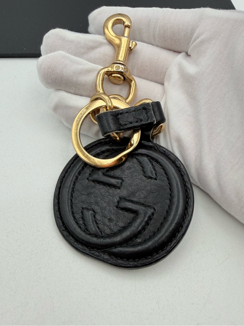 Gucci Black Leather Round Interlocking G Key Holder with Gold Hardware